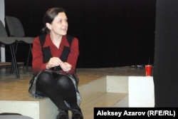 Наташа Дубс, сорежиссер спектакля «Пробуждение весны». Алматы, 26 марта 2015 года.