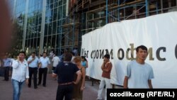 Один из офисов МТС в Ташкенте.