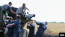 Учактын калдыктары жаткан украин талаасында кылмышты иликтөөдө активдүүлүк байкалбайт. 
