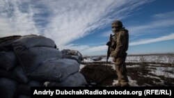 На українських позиціях під Маріуполем, лютий 2020