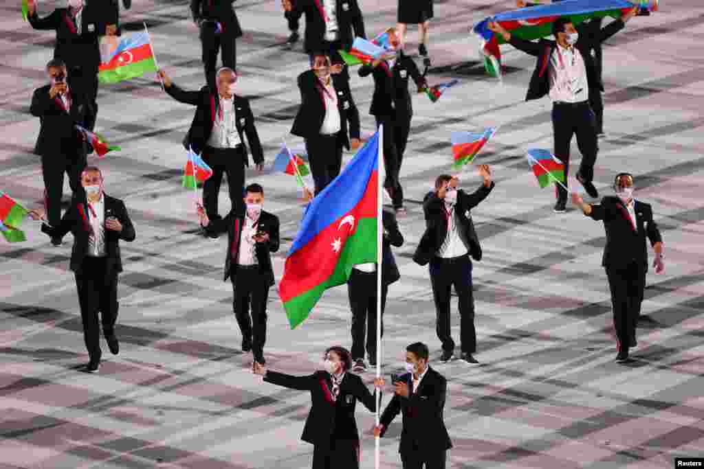 Каманда Азэрбаджану.