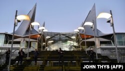 Антверлен шаардык сотунун имараты.