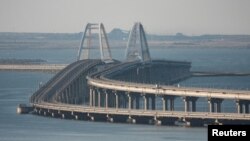 Ղրիմի կամուրջը, արխիվ