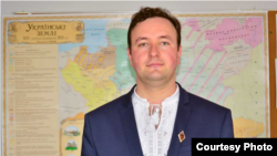 Олександр Пустовий