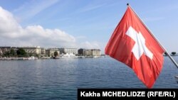 "Швейцариядәге ретороман телендә нибары 60 мең кеше сөйләшә, тик хәзер тел ретороманнар өчен горурлык билгесенә әйләнде"