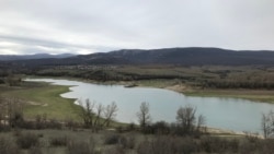 2020 senesi martnıñ soñunda Qarasuvbazar suv anbarı