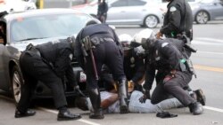 د پولیسو له‌خوا د جورج فلوید وژل کېدل