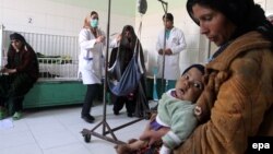 یک شفاخانه در افغانستان