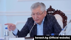 Иса Өмүркулов.