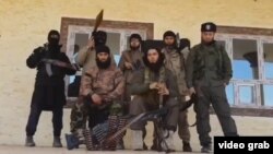 "ИМ" тобундагы тажик согушкерлери. "Одноклассники" сайтынан алынган сүрөт.