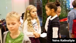 Дети на Фестивале дружбы и мира в Анталье. 6 декабря 2015 года.