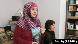 Сөмбелә Фәхертдинова сөйли