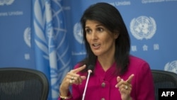 ՄԱԿ-ում ԱՄՆ դեսպան Նիքի Հեյլին ճեպազրույցի ժամանակ, Նյու Յորք, 3-ը ապրիլի, 2017թ․