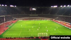 И эксперты, и футбольные фанаты ждут не просто победы конкретной команды, а красивой зрелищной игры. Оправдаются ли эти ожидания, станет известно через считанные дни – 11 августа