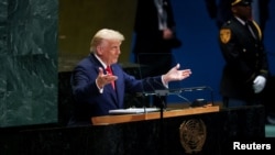 Дональд Трамп выступает на Генассамблее ООН в Нью-Йорке, 23 сентября 2025 года