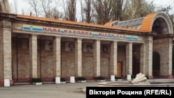 За повідомленням, у Єфименка, який також є місцевим бізнесменом, конфіскували незаконну зброю і десятки мільйонів рублів
