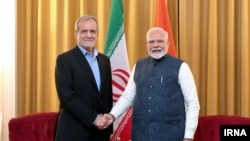 مسعود پزشکیان رئیس جمهور ایران و نریندرا مودی صدراعظم هند