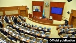Жетінші шақырылымдағы жаңа парламенттің алғашқы сессиясы. Нұр-Сұлтан, 15 қаңтар 2021 жыл.