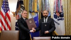 Հայաստանի և Ադրբեջանի արտգործնախարարները նախաստորագրում են խաղաղության համաձայնագիրը Վաշինգտոնում, 8-ը օգոստոսի, 2025թ.