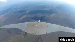 Расейскі дрон-перахопнік Supercam за некалькі сэкундаў да перахопу ўкраінскім бесьпілётнікам