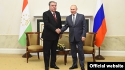 Эмомали Рахмон с Владимиром Путиным