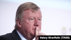 Орусиянын мурдагы вице-премьер-министри жана «Роснанонун» экс-жетекчиси Анатолий Чубайс.