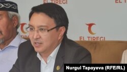 Kazakh opposition politician Nurzhan Altaev (file photo)