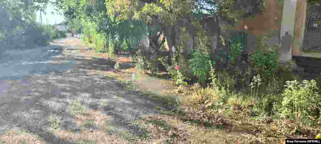 Незважаючи на дефіцит питної води, у місті спостерігається її витік через зношеність водопровідних мереж