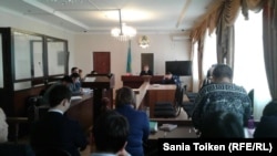 Заочный судебный процесс по делу бывшего акима Атырауской области Бергея Рыскалиева. Атырау, 15 января 2019 года.