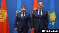 Акылбек Жапаров менен Аскар Мамин. 