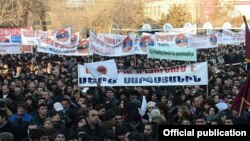 Armenia - President Serzh Sarkisian holds an election campaign rally in Ararat, 4Feb2013.