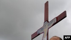 Косоволук серб христиан чырымы менен, 28-июн, 2010-ж.  