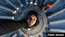 До ареста в 2023 году Григорий Скворцов был известен как фотограф старых промышленных объектов и заброшенных зданий