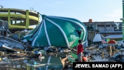 Руїни мечеті в місті Палу, фото 1 жовтня 2018 року