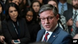 Майк Жонсон.