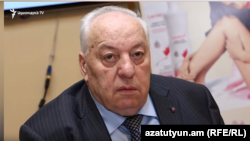 Директор Республиканского роддома Размик Абрамян (архив)