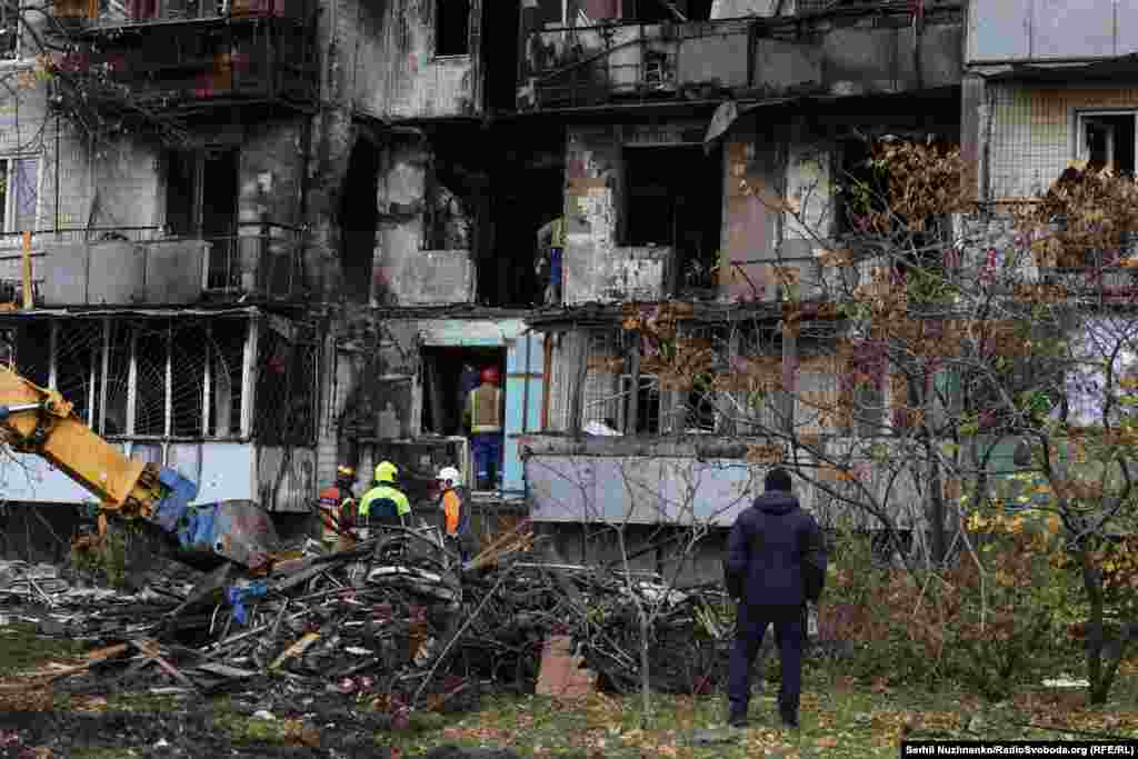 За інформацією прокуратури, вогонь охопив квартири з першого по сьомий поверх