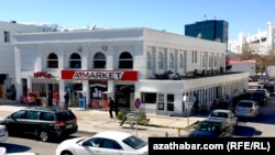 Aşgabatdaky ‘A-Market’ söwda dükany “Ruhybelent” ady bilen gaýtadan açyldy.