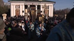 Хода УПЦ (МП) у супроводі правоохоронців та зі спостерігачами ОБСЄ (відео)