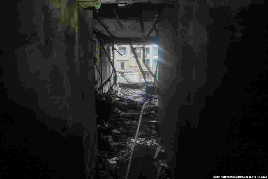 Такий вигляд зсередини має пошкоджена дроновою атакою квартира