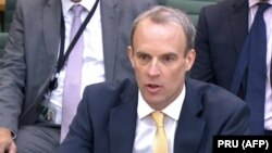 На канфэрэнцыі ў Лёндане будзе кіраваць брытанскі міністар юстыцыі Дамінік Рааб (на фота) сумесна са сваім калегам зь Нідэрляндаў