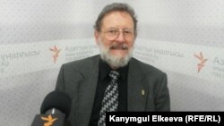 Рассел Клейнбах