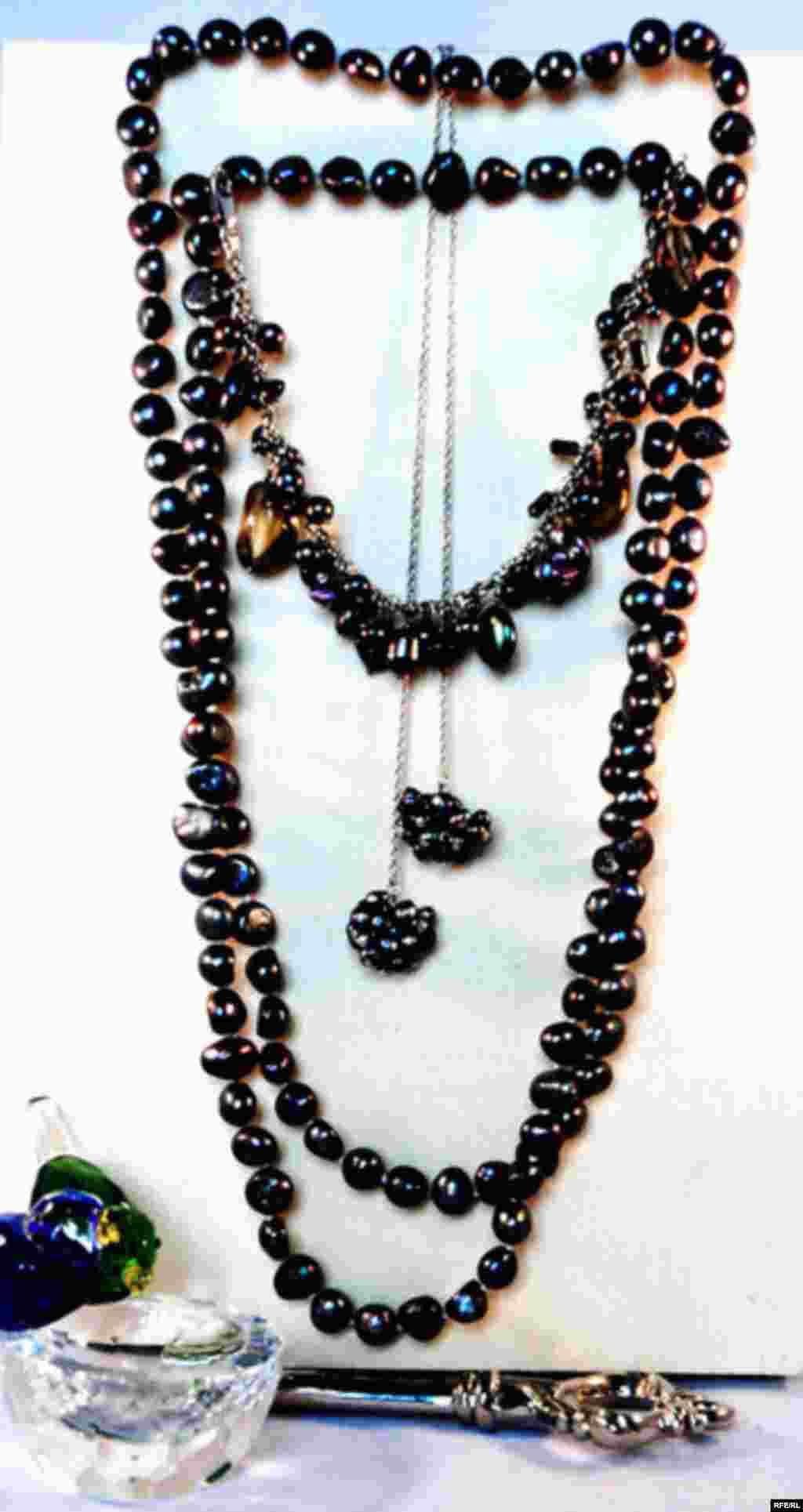 Выставка кыргызского ювелира в Лондоне #14