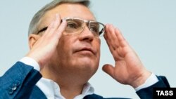 «Պառնաս» կուսակցության առաջնորդ Միխայիլ Կասյանով, արխիվ