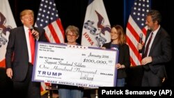 Мероприятие Trump Foundationпо сбору средств для ветеранов в Айове (архивное фото)