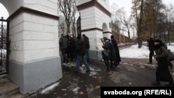 Ушанаваньне памяці ахвяраў сталінскіх рэпрэсіяў на Кальварыйскіх могілках