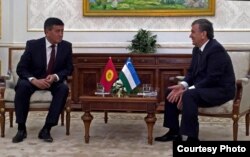 Спустя три дня после смерти Каримова премьер-министр Кыргызстана Сооронбай Жээнбеков в рамках поездки в Узбекистан провел встречу с узбекским коллегой Шавкатом Мирзиеевым
