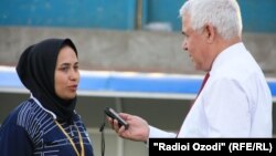 Лаҳзае аз сӯҳбати Нарзуллоҳи Латиф бо Маъсуми Ҷаҳончӣ