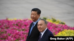 Си Цзинпин менен казак президенти Нурсултан Назарбаев