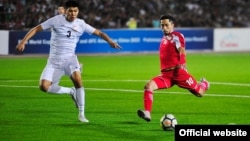 Алишер Джалилов справа. Фото:  fft.tj